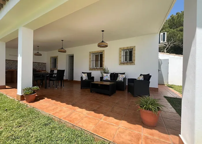 Chalet Andaluz Con Piscina