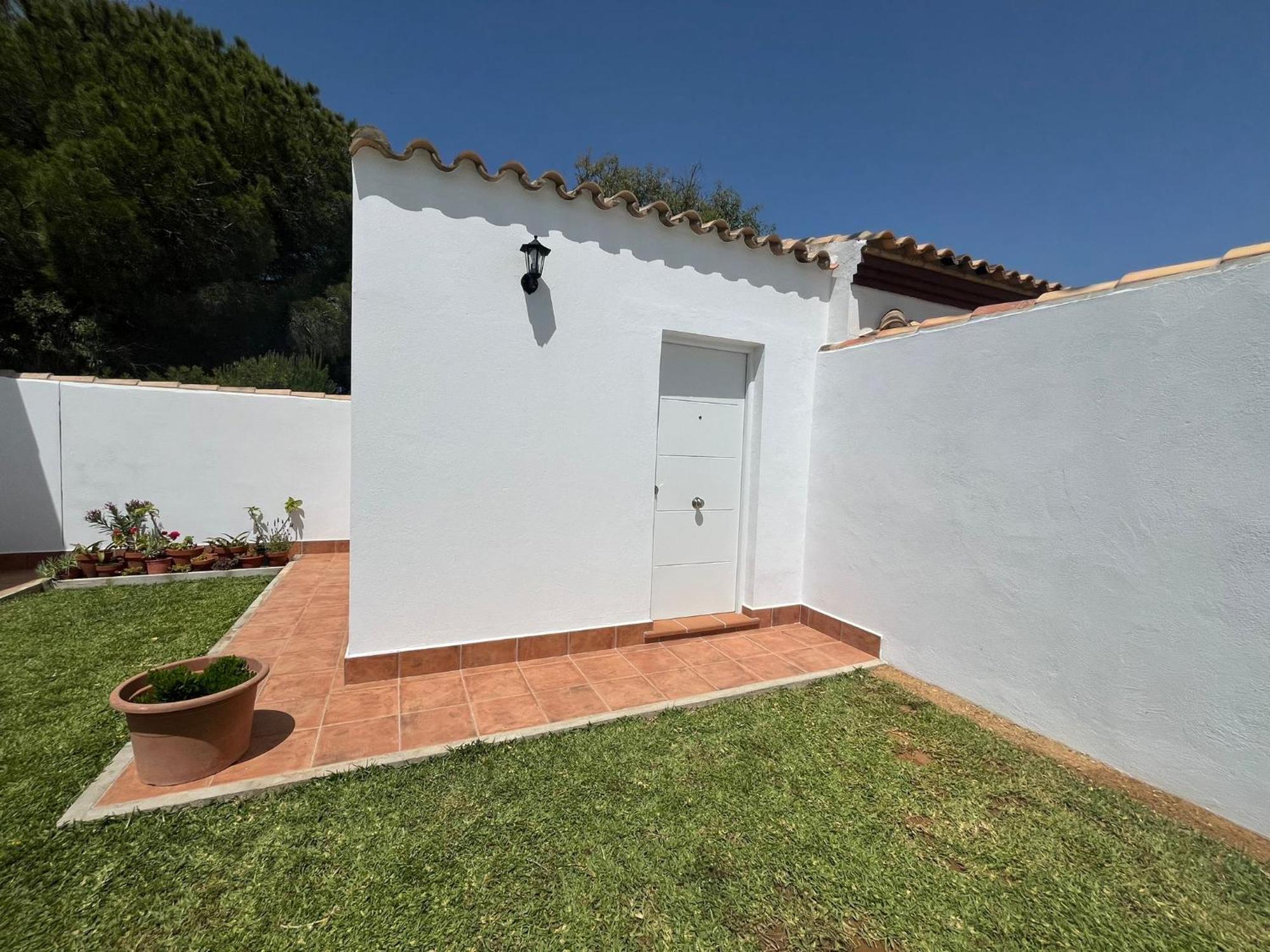Andaluz Con Piscina *