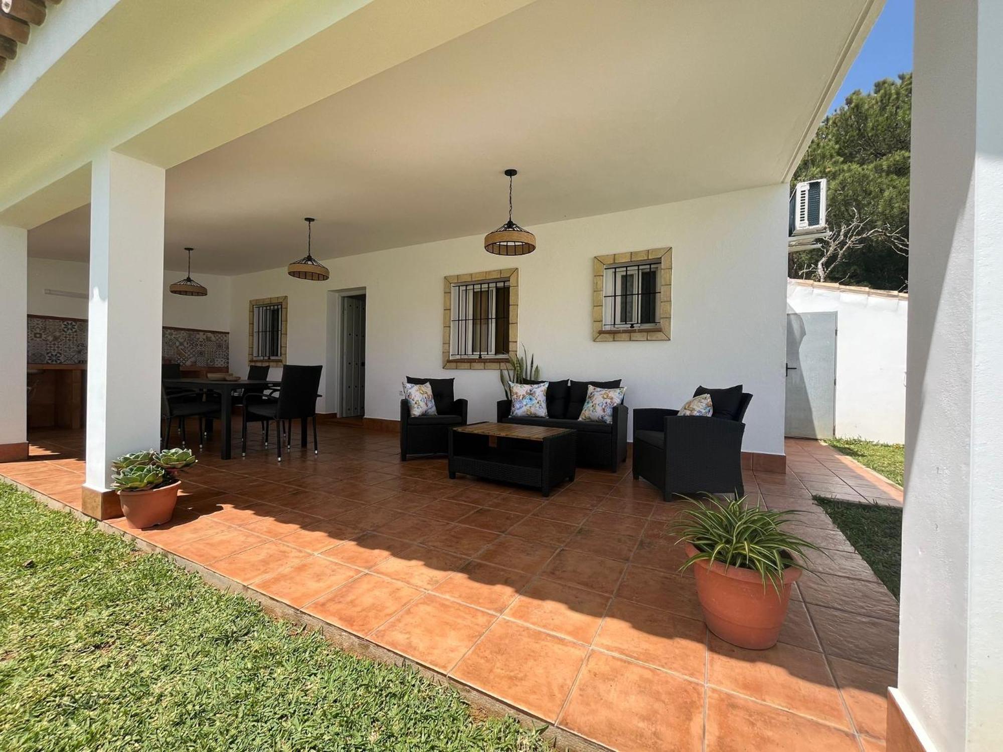 Andaluz Con Piscina *
