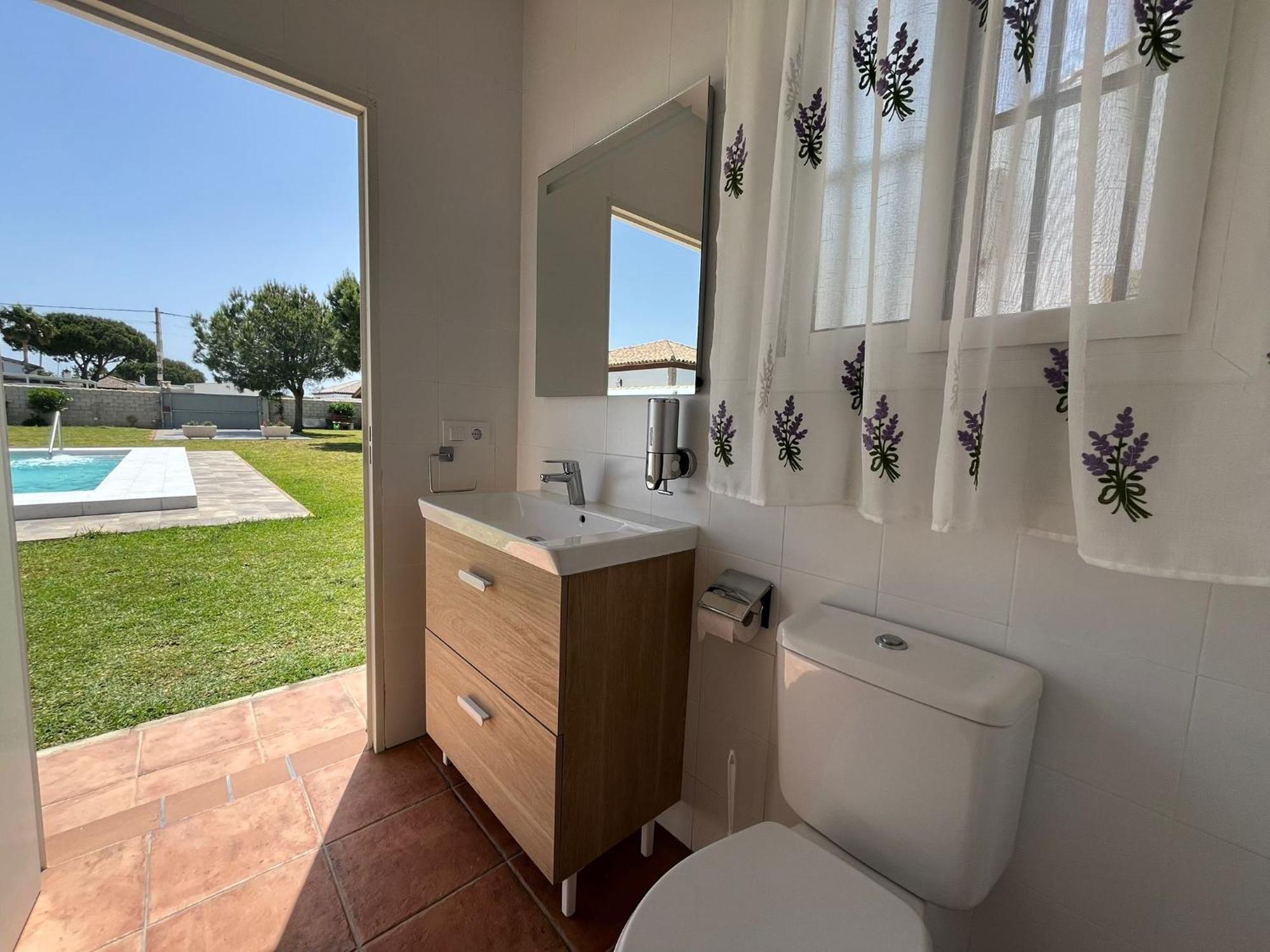 Andaluz Con Piscina Holiday home *